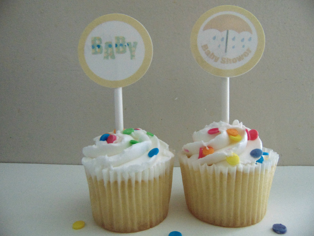 Baby Shower Cupcake Toppers On Cupcakes